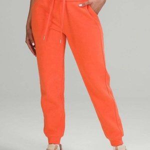 Lululemon High Rise Jogger - Barely Worn